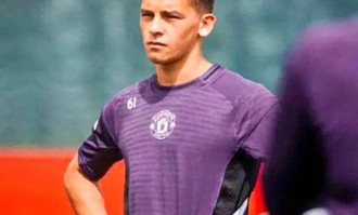 曼联第三右边锋已定！青训福登训练表现征服阿莫林，年底有望首秀