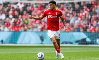 名记：尽管被指控非法接触怀特，热刺仍有信心6000万镑完成交易