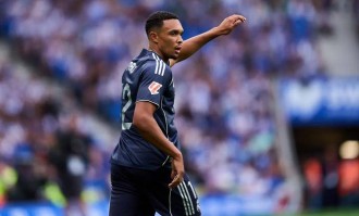 皇马迎天大利好！阿诺德恢复训练，或将火线复出驰援德比