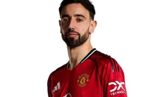 曝曼联与沙特谈B费转会价格！B费想自己主宰未来，拜仁或4000万争夺