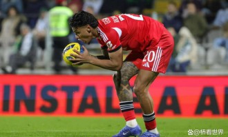 穆里尼奥更衣室收获惊喜礼物？昔日水货谁竟逆袭成中场核心？