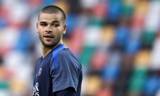 多纳鲁马或加盟曼联？巴黎门神告别之夜引爆转会市场