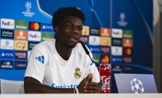 皇马远征阿拉木图：绿市集里的足球狂欢与欧冠新篇章