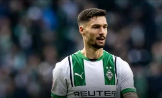 1-0！0-0！汉堡回归德甲首秀逼平门兴，科隆90分钟绝杀美因茨