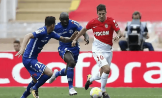 法甲焦点：榜首朗斯客场冲击八连胜！图卢兹主场硬撼强敌，伤病成胜负关键