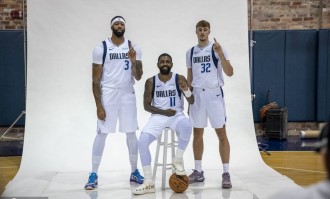 曝独行侠愿意交易任何球员 除了欧文和弗拉格