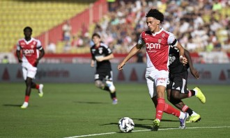 3-2，30岁日本球星力挽狂澜：96分钟绝杀，助法甲第8掀翻法甲第4