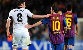 凌晨4点欧冠22.5亿恩怨大战：巴萨三叉戟合体捍卫西甲荣耀