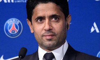 巴黎主席纳赛尔笑逐颜开，心怀大志迈向辉煌的未来