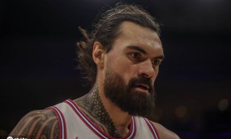 赛季报销！火箭中锋亚当斯接受左脚踝手术