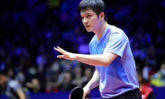 樊振东加盟德甲才过半月，暖心的一幕出现，韩莹的话让人动容！