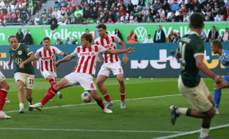 德甲神战！91分扳平99分反超，104分再平，狼堡3-3科隆