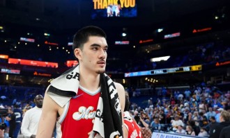 扎克-埃迪超速行驶 被指控为鲁莽驾驶轻罪