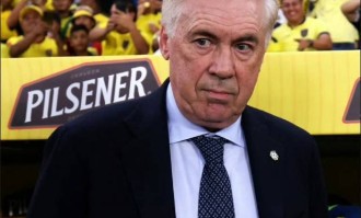 曼联新援献助攻，熊皇一剑封喉！巴西1-0复仇巴拉圭，晋级世界杯