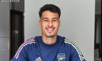 放弃日本球员，拜仁寻找边锋认可阿森纳年轻人？24岁的他值多少