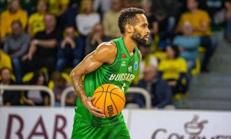 31岁的前快船次轮秀将加盟法甲豪门，状态依然出色？