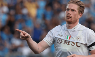 一场2-0让孔蒂取得开门红，德布劳内破门，收获意甲处子球