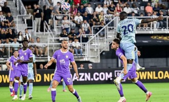 穆阿尼孔塞桑双响，伊尔迪兹世界波，尤文5-0大胜，超越曼城登顶