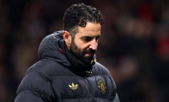 曼联主帅阿莫林下课，完全不冤