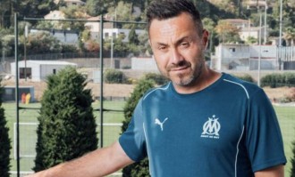 官宣！法甲名帅德泽尔比下课，曼联、曼城与热刺或成下一站