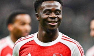 大英帝星又水了？24岁头号核心13场球荒，阿森纳30万镑周薪给早了