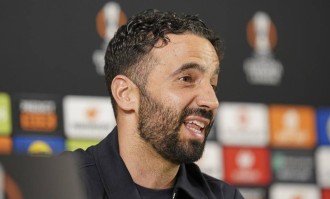 曝曼联高层依旧相信阿莫林 愿意给他时间扭转局面