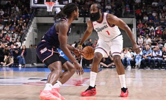 季前赛-保罗15+6+4哈登5+2+9 快船大胜广州龙狮