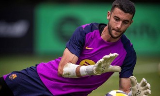 48小时闪电战，巴萨续约佩尼亚后急租科莫，小法砸80万押宝意甲首秀