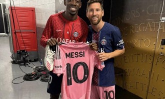 随着巴黎4-0，进世俱杯8强！金球奖头号热门有变，登贝莱获奖难了