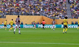 冷门！多特0-0闷平弗鲁米嫩塞，全场遭吊打仅3次射正，网友：这是假德甲？