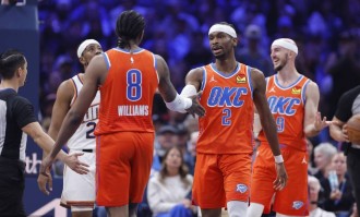 亚历山大37分杰威复出11+8 雷霆险胜太阳11连胜