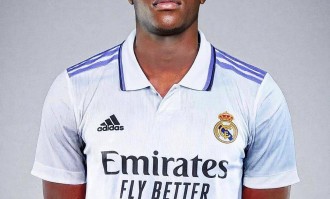 皇马再现神操作神操作！皇家马德里900万欧锁定意甲天才，楚阿梅尼替身已定