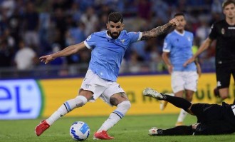 欧冠出线生死博弈：本菲卡主场迎战那不勒斯，葡超豪门对决意甲劲旅