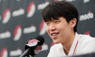 去看看他的高光集锦吧！ ESPN分析师盛赞杨瀚森