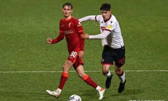 红军青训璞玉远渡法甲——莫顿签约里昂开启五年新约