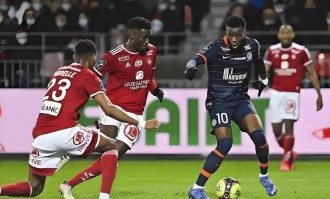 埃因霍温VS那不勒斯！落魄豪门生死战，三大看点定胜负