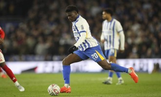 6.665亿镑！曼联营收创纪录 冬窗有钱追巴莱巴补强中场