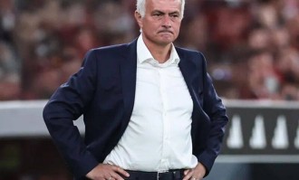 首胜！穆里尼奥击败欧洲四冠王，皇马决定欧冠成败