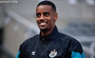 个人待遇谈妥，利物浦将“创纪录”报价伊萨克！疯狂斯洛特继续买