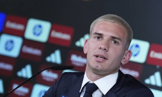 多纳鲁马加盟曼城：意大利门将年薪1600万欧，背后故事引人关注