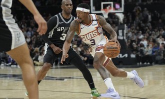 比尔将3号球衣让给保罗 两人生涯均只穿过3号