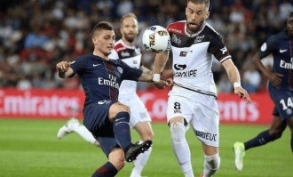 法甲保级与欧战的生死博弈：洛里昂人工草皮魔咒VS里昂残阵突围