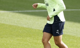 亚洲小将让瓜帅战术活了！法甲10万身价踢出一个亿水准，曼城赚麻