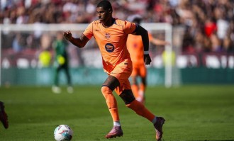 西甲-莱万失点桑切斯点射弑旧主 巴萨1-4塞维让出榜首