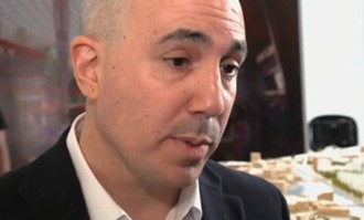 曼联巨头解释转会停滞原因！豪言2028年英超可夺冠，黑暗已经过去