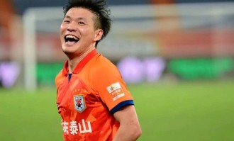 他是首位加盟意甲球队的国足名将！如今近况曝光，引发球迷热议