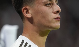 马德里德比爆冷！马竞完胜皇马，西甲格局再掀波澜