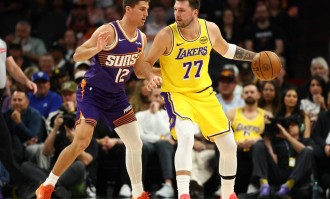 东契奇空砍41+8+8老詹15分 奥尼尔三分绝杀湖人不敌太阳