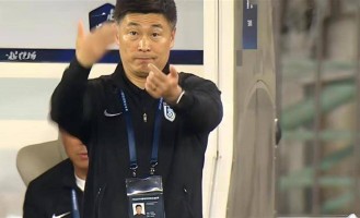 轰动足坛！大连功勋主帅火速执教汉堡，兑现诺言挖林良铭加盟德甲