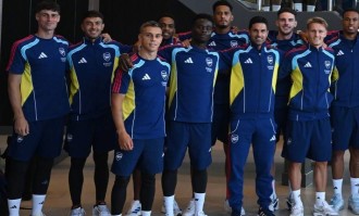 阿森纳公布亚洲行30人名单：新援马杜埃凯休战，15岁新星随队